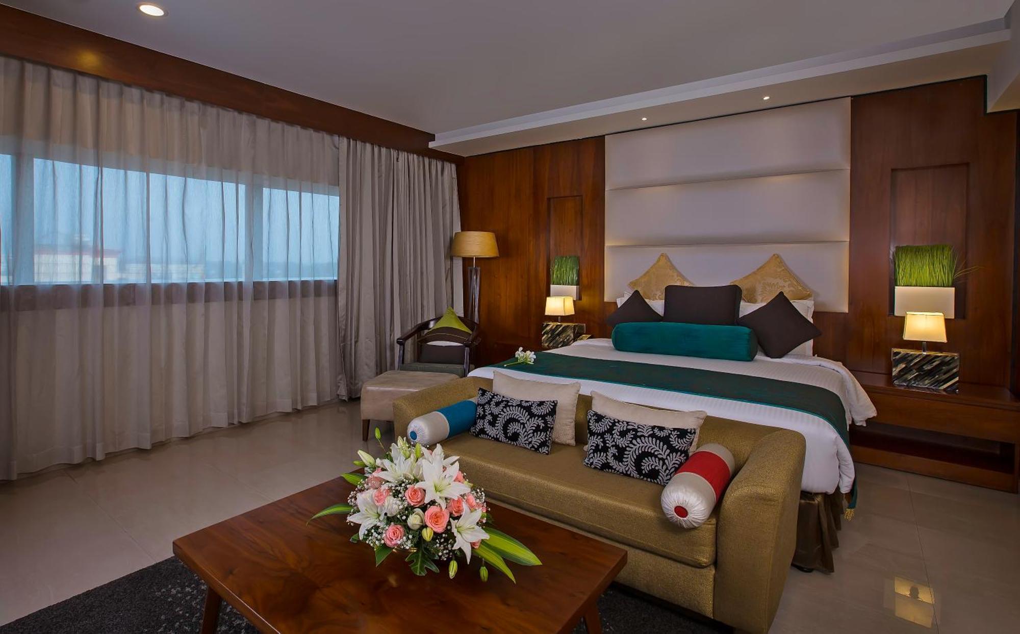 Hotel The Raviz Calicut Exterior foto