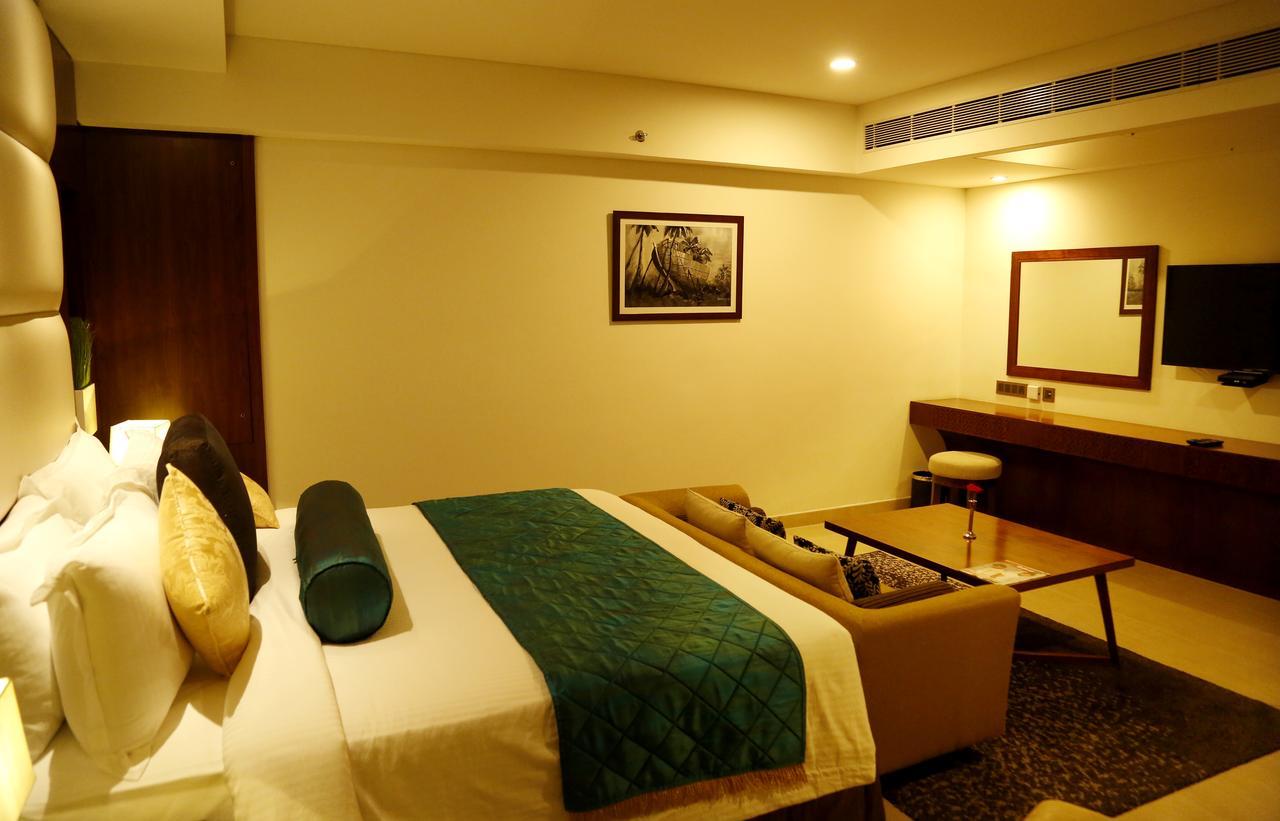 Hotel The Raviz Calicut Exterior foto