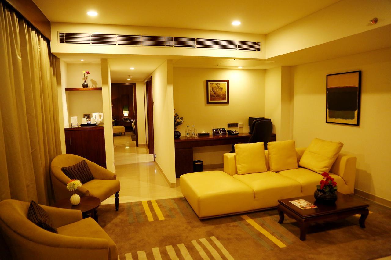 Hotel The Raviz Calicut Exterior foto