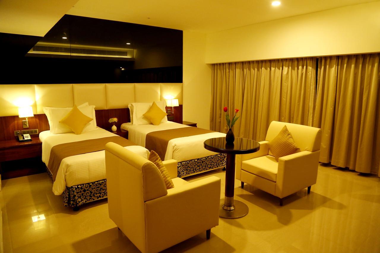 Hotel The Raviz Calicut Exterior foto