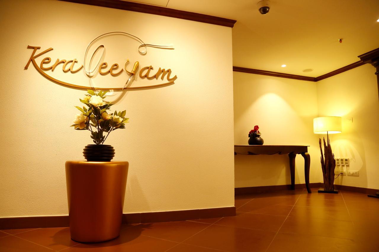Hotel The Raviz Calicut Exterior foto